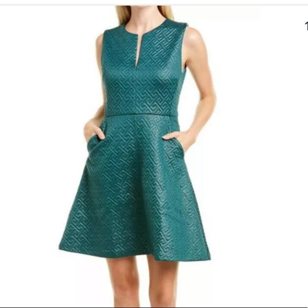 N NATORI women’s dress rich green size 2